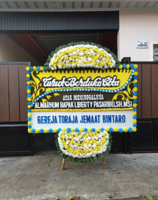 Papan Bunga Duka di Sukawali