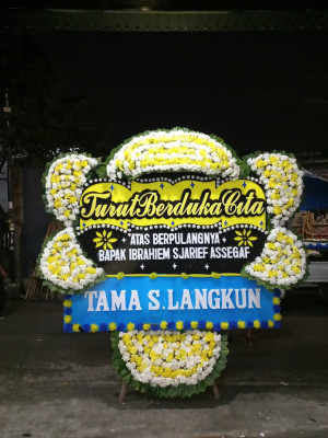 Papan Bunga Duka di Sukawali